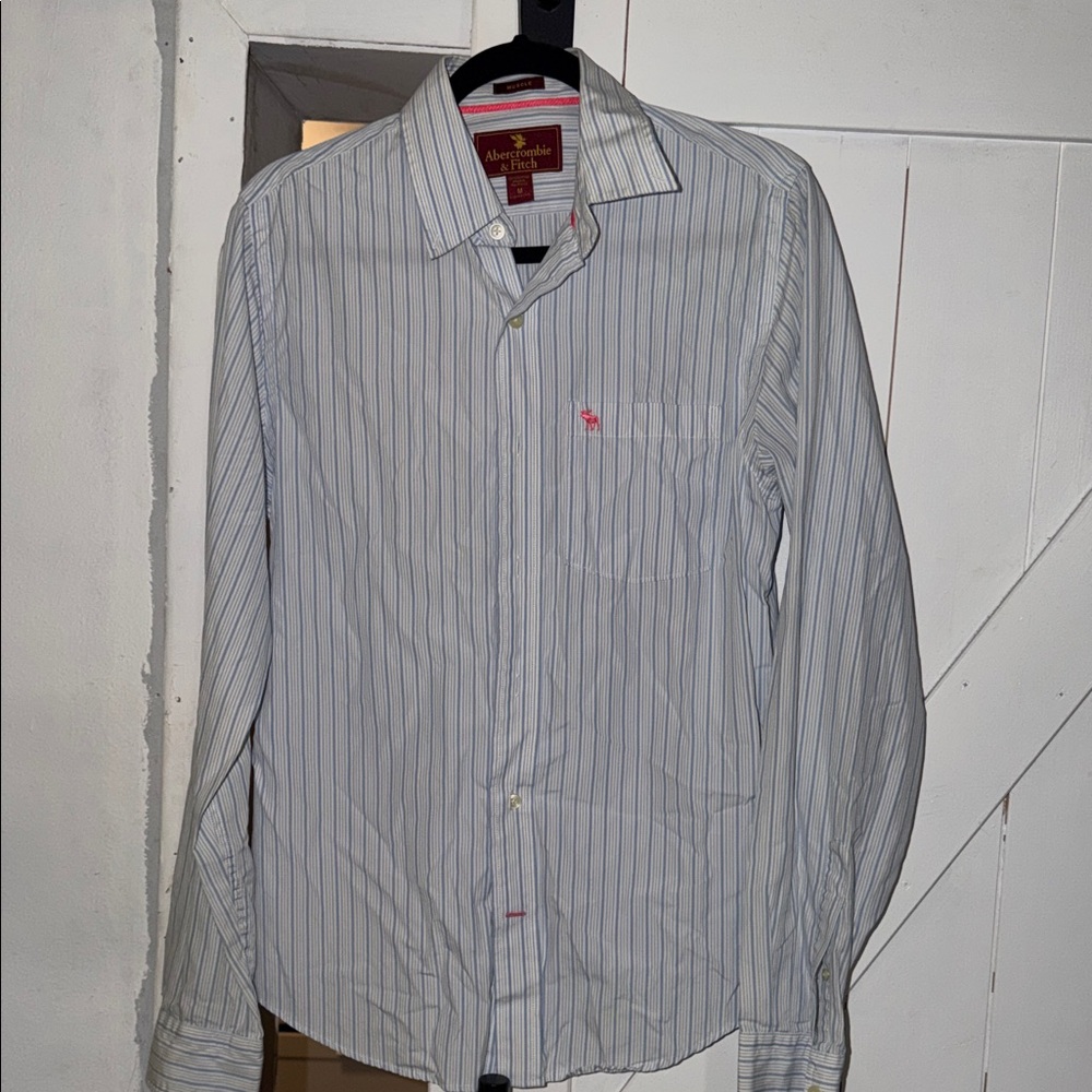 Abercrombie & Fitch Men's Pinstripe Shirt - White and Blue
